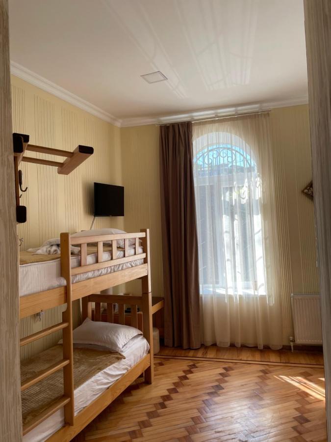 Hotel 1870 Kutaisi Eksteriør bilde