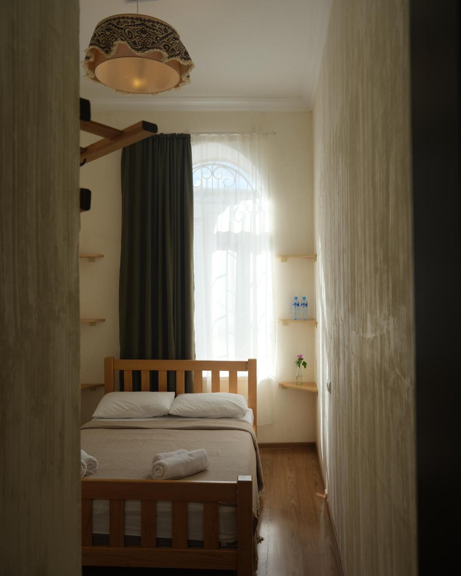 Hotel 1870 Kutaisi Eksteriør bilde